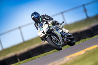 anglesey-no-limits-trackday;anglesey-photographs;anglesey-trackday-photographs;enduro-digital-images;event-digital-images;eventdigitalimages;no-limits-trackdays;peter-wileman-photography;racing-digital-images;trac-mon;trackday-digital-images;trackday-photos;ty-croes